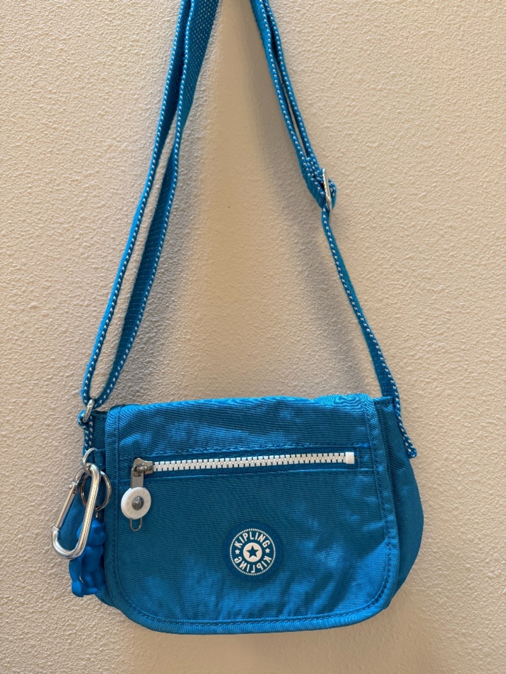 Baggallini small crossbody purse